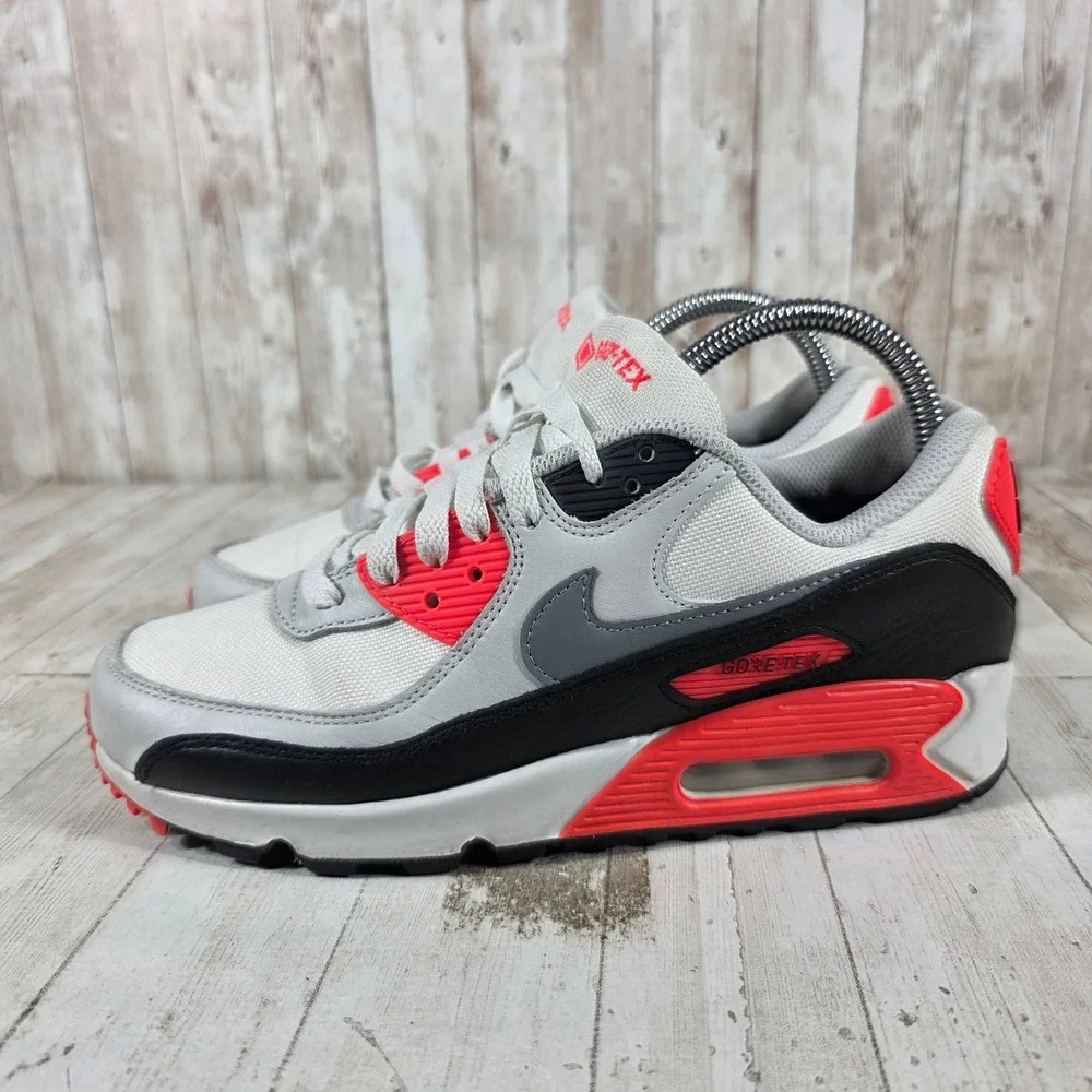 Nike air max